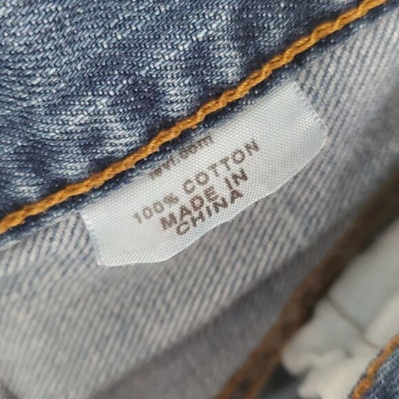 Levi's Cutoff Distressed Jean Shorts - Picture 4 of 12